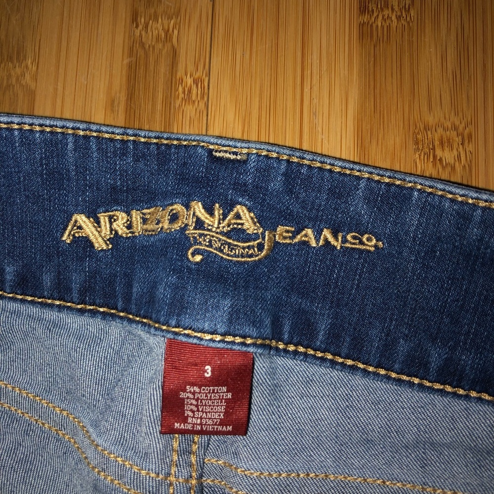 Jeans - Picture 2 of 2